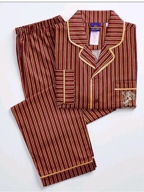 2021 HARRY POTTER Griffindor House Sateen Pajama Set Size Medium